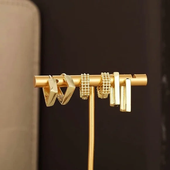 Delicate [GOLD] Minimalist Knobby Huggie Hoop Earrings - Picture 2 of 6